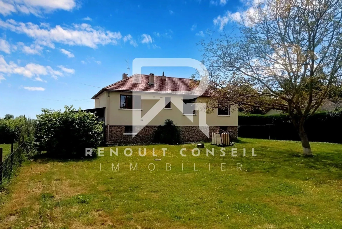 Maison à Au Noyer en Ouche - 75 m², 4 chambres, terrain clôturé, à rafraîchir 