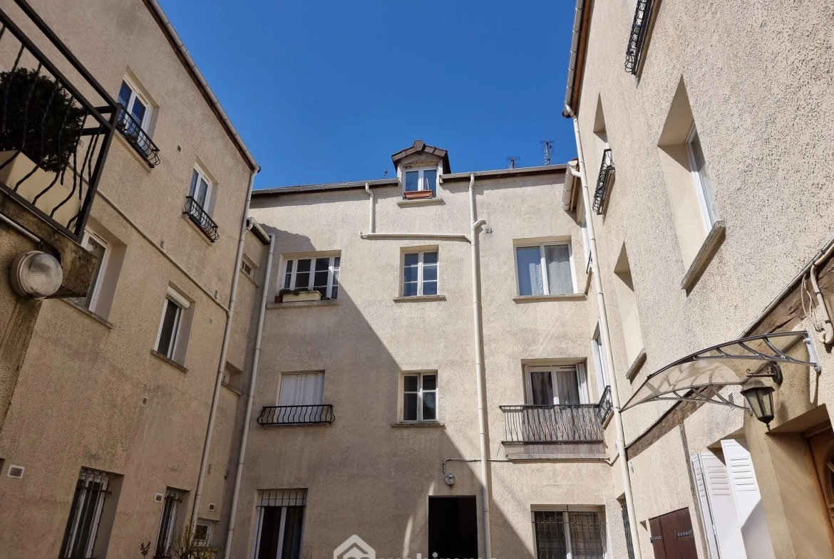 Appartement 2 pièces à vendre à Choisy-le-Roi – 21,34 m² à rénover 