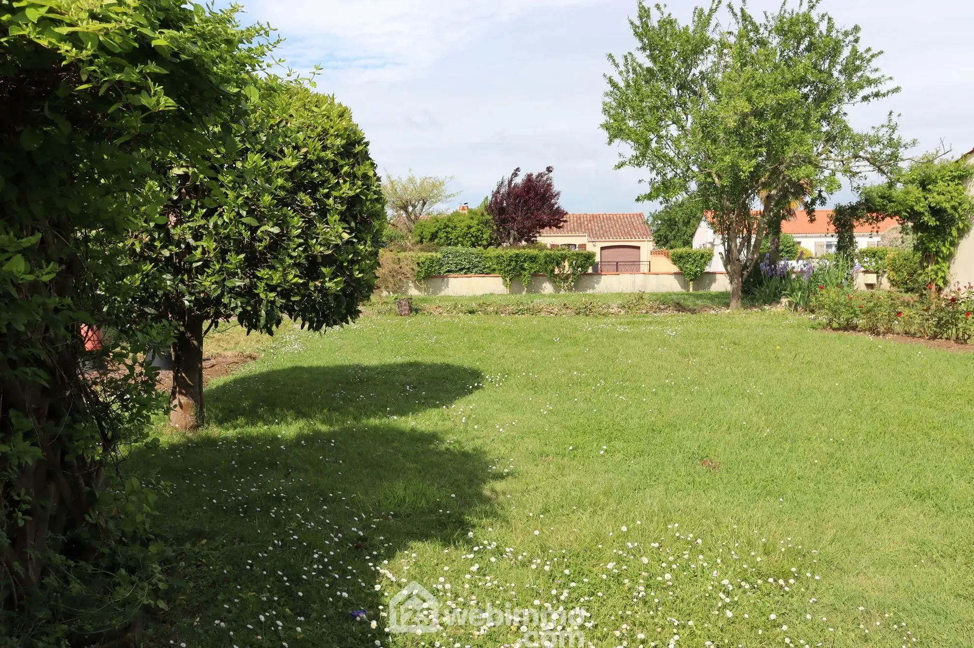 Terrain à bâtir de 416 m² à Saint-Vincent-sur-Jard, proche mer et nature 