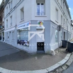 Local commercial de 42 m² à vendre à Sotteville-lès-Rouen, emplacement stratégique