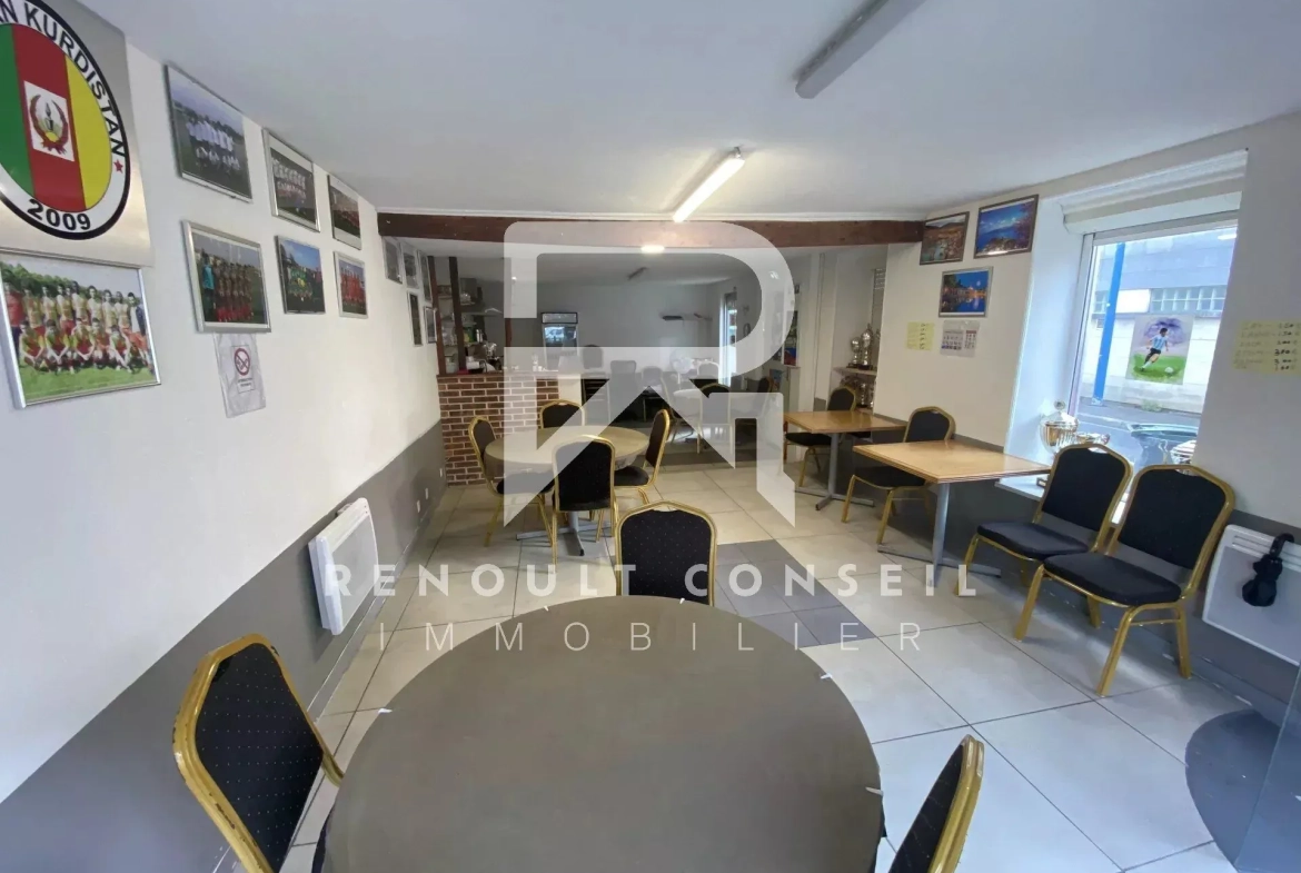 Local commercial de 42 m² à vendre à Sotteville-lès-Rouen, emplacement stratégique 