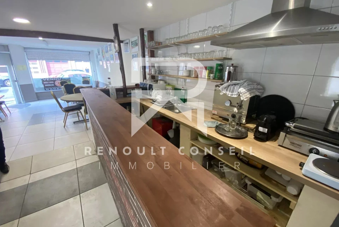 Local commercial de 42 m² à vendre à Sotteville-lès-Rouen, emplacement stratégique 