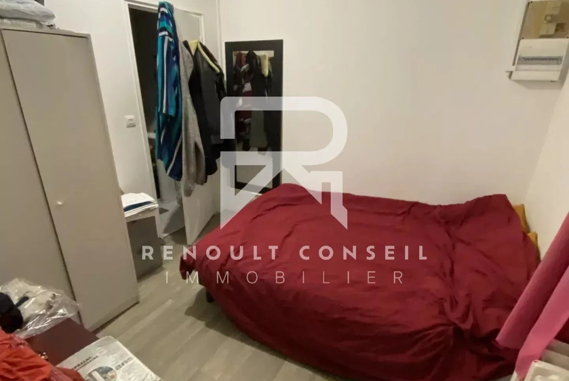 Appartement T2 avec terrasse et parking à Rouen, idéal investisseur 