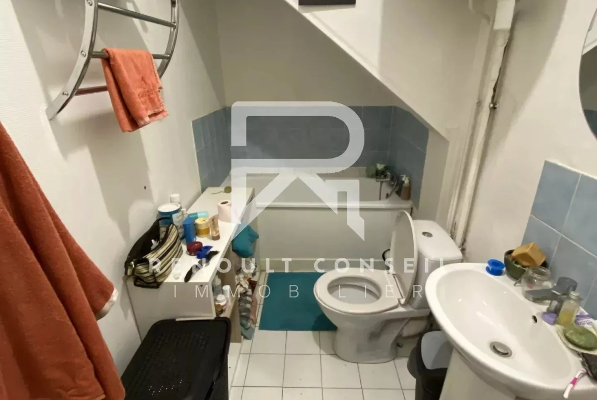 Appartement T2 avec terrasse et parking à Rouen, idéal investisseur 