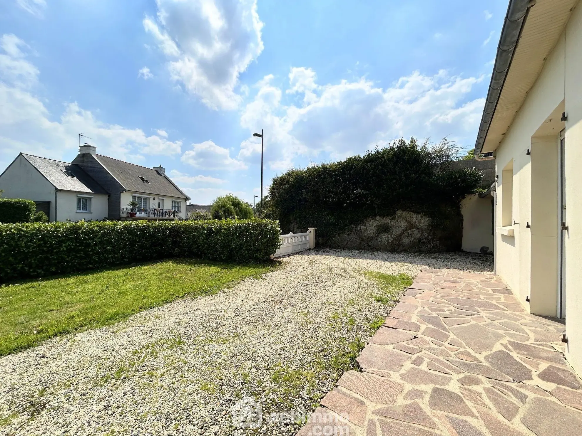 Maison de plain-pied à vendre à Ploubezre (22) - 84 m² avec garage 