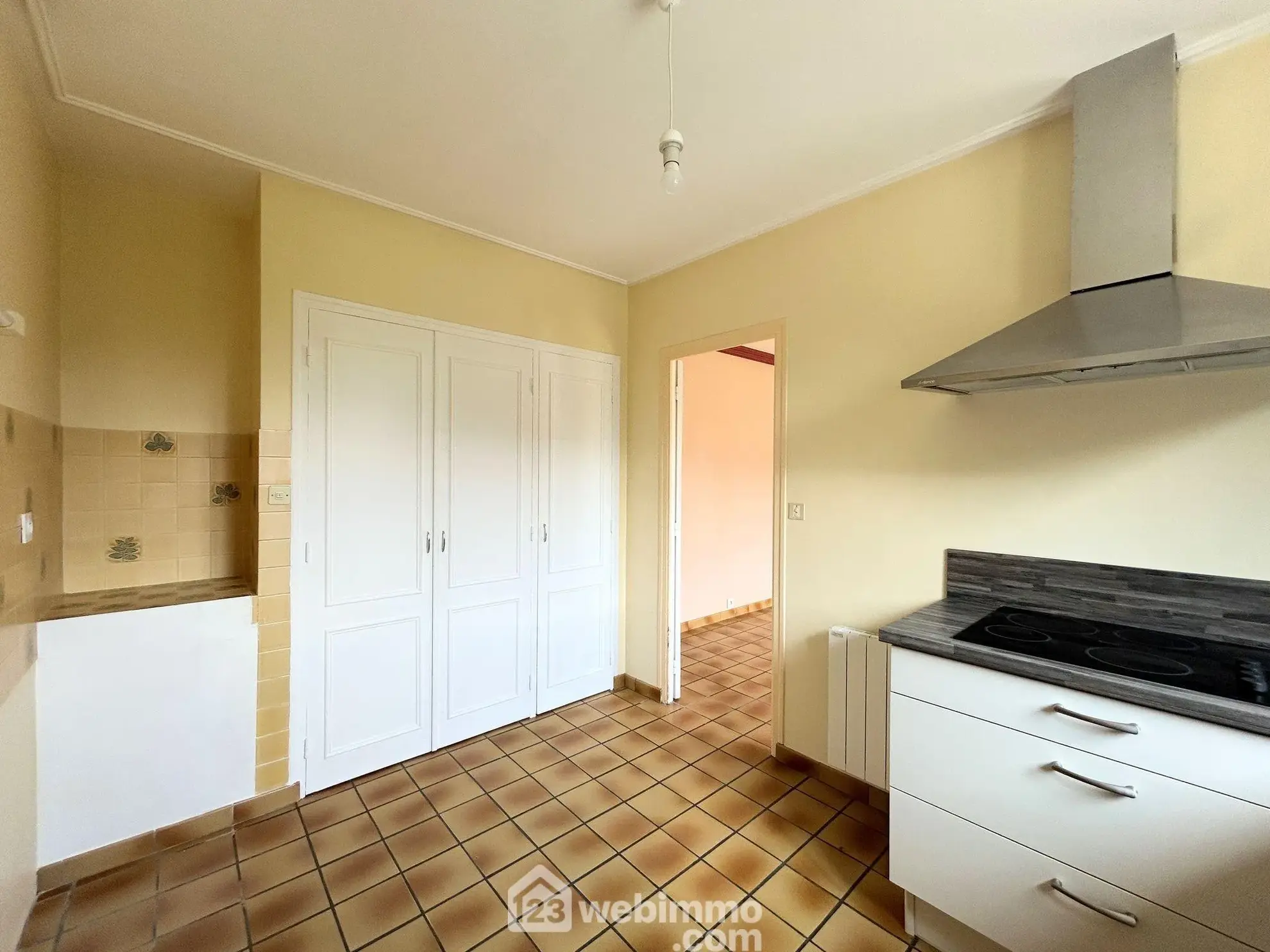 Maison de plain-pied à vendre à Ploubezre (22) - 84 m² avec garage 