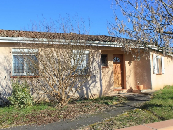 Villa de plain-pied lumineuse à Marssac-sur-Tarn avec terrasse et garages