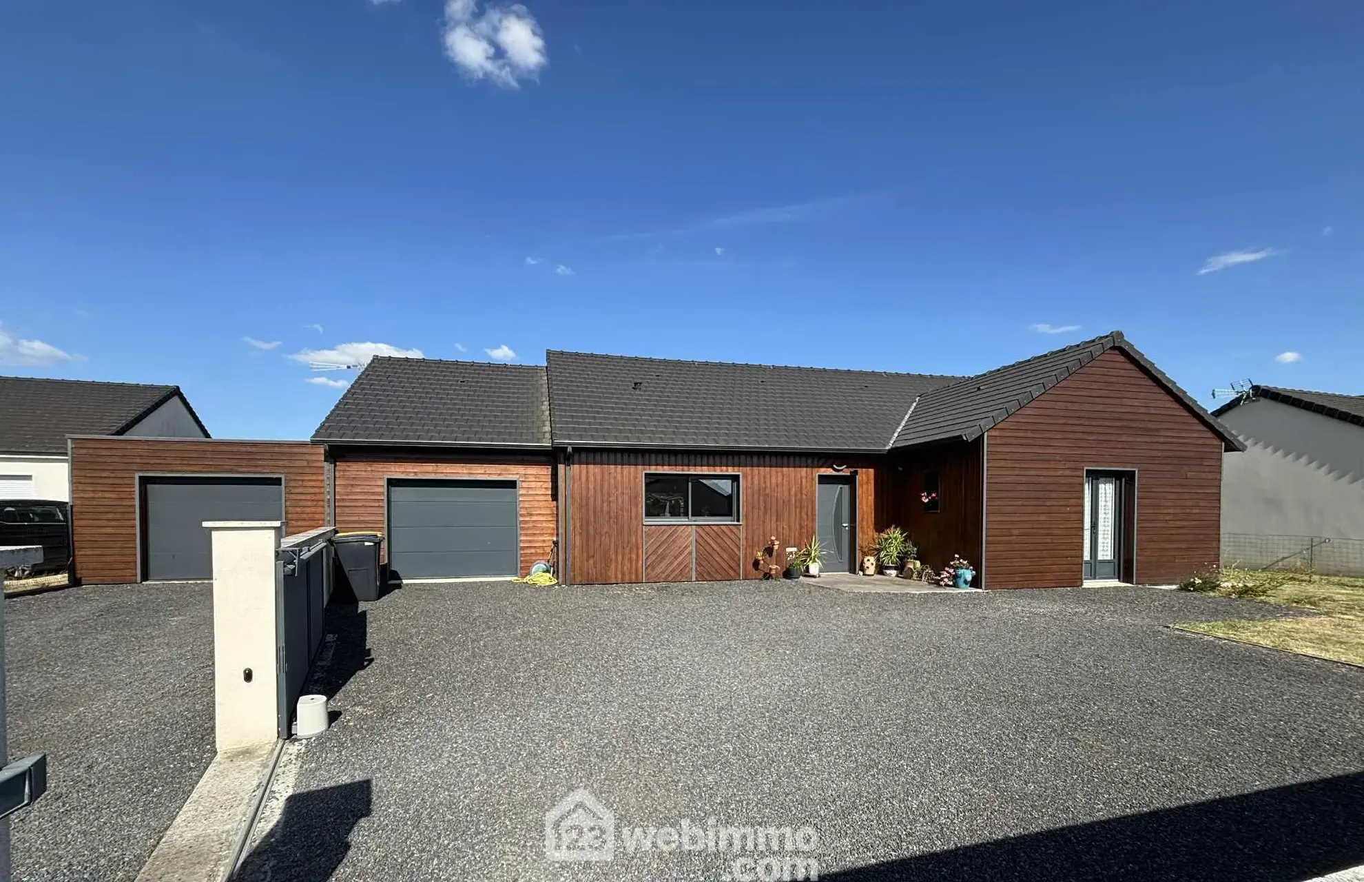 Vente maison 107 m² à Châtellerault secteur Est, proche commodités 