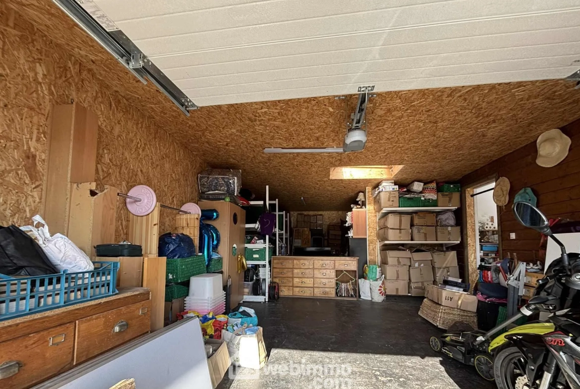 Vente maison 107 m² à Châtellerault secteur Est, proche commodités 