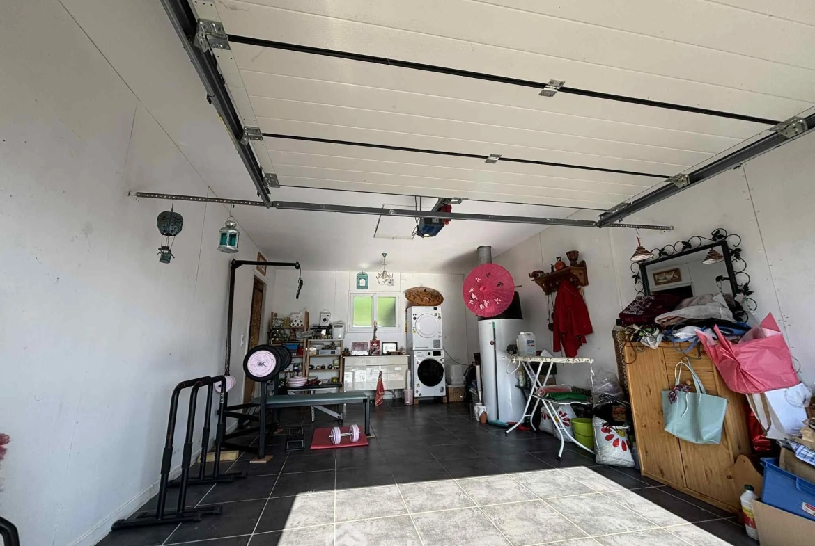 Vente maison 107 m² à Châtellerault secteur Est, proche commodités 