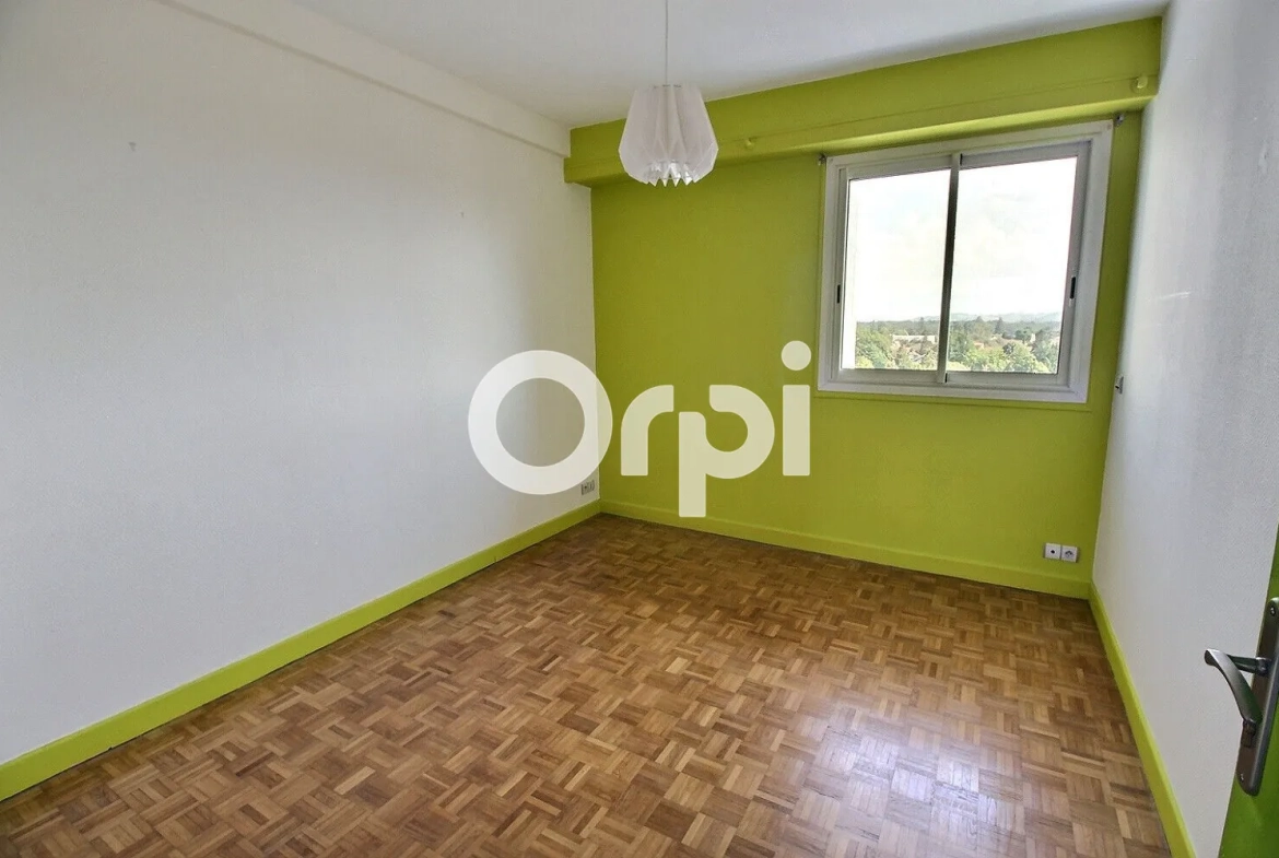 Appartements à vendre à Pau avec vue panoramique sur les montagnes - 3 pièces lumineux 