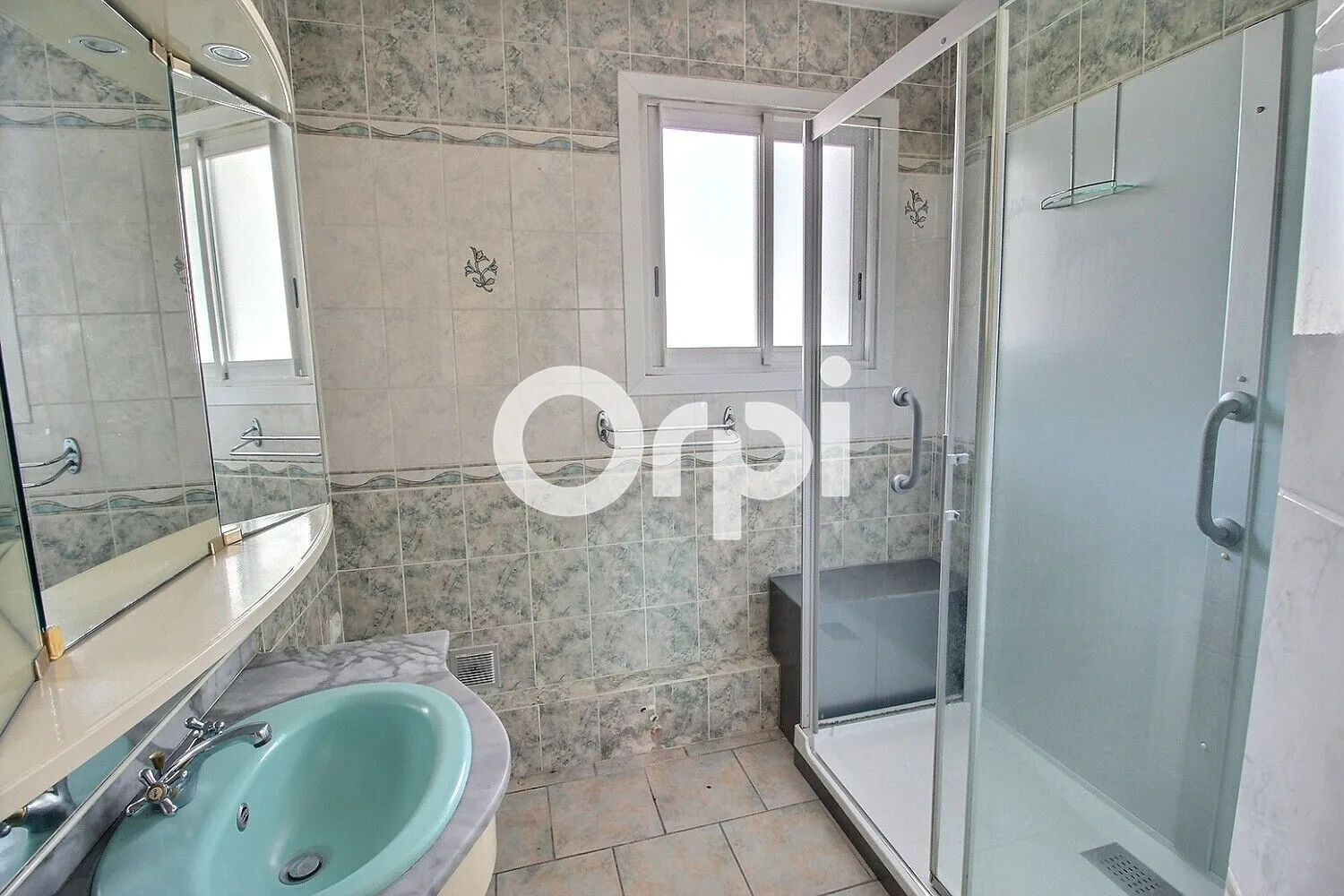 Appartements à vendre à Pau avec vue panoramique sur les montagnes - 3 pièces lumineux 
