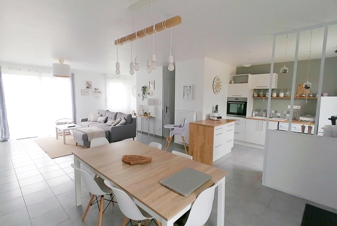 Charmant pavillon de 115 m² avec 4 chambres à La Vieux-Rue, proche Rouen 