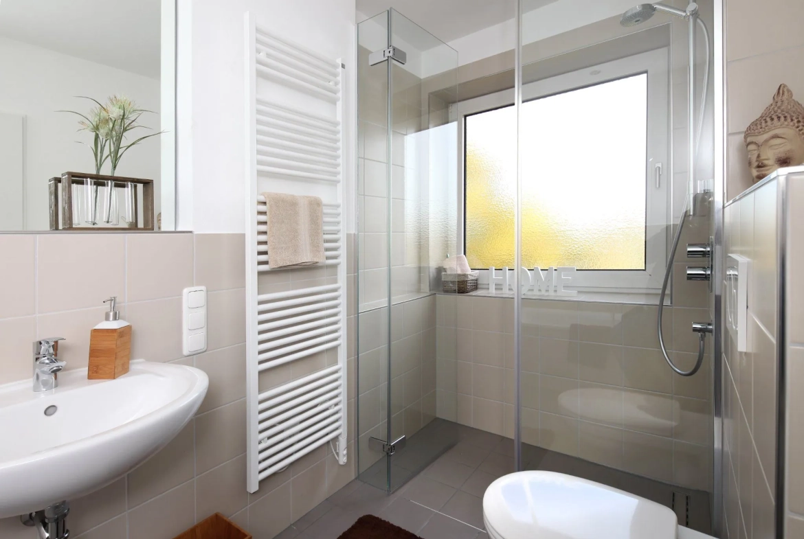 Charmant pavillon de 115 m² avec 4 chambres à La Vieux-Rue, proche Rouen 