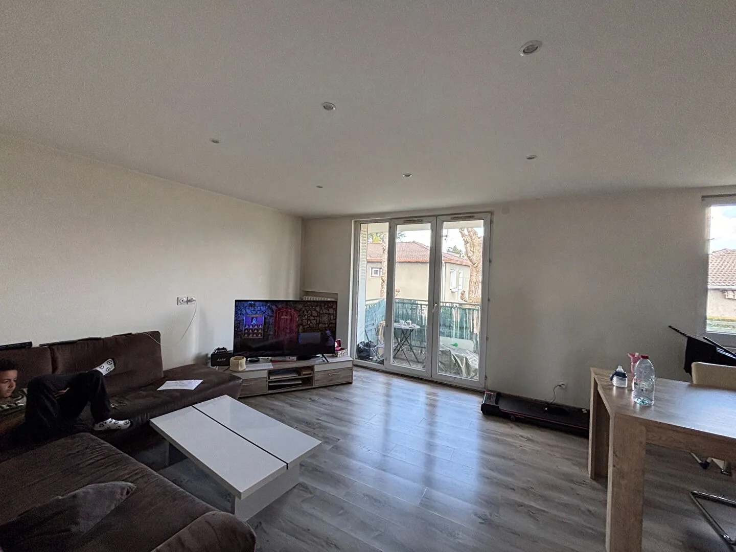 A vendre appartement T3 à Saint Jean Bonnefonds avec travaux prévus 