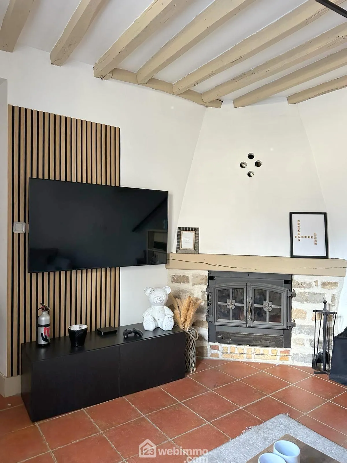 Maison en pierre de 76 m² à Milly-la-Forêt, cadre paisible et chaleureux 