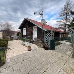 Charmant chalet résidentiel avec terrasse et vue imprenable à Dunieres
