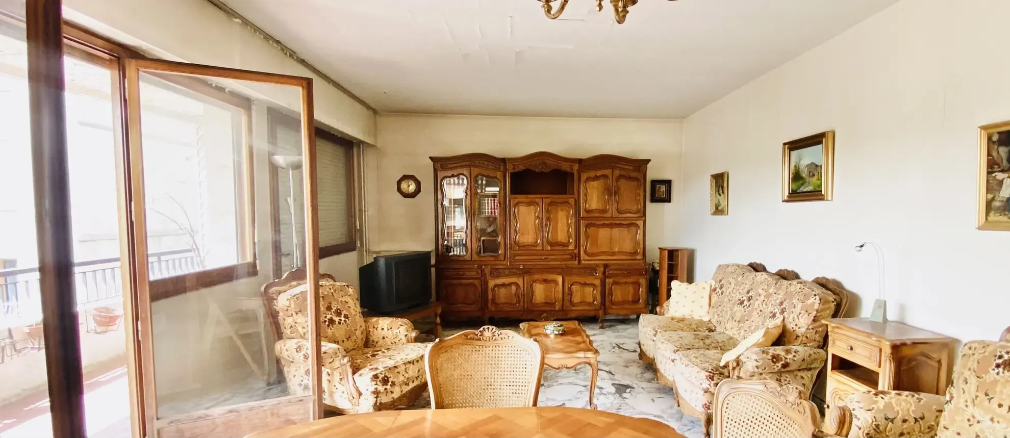 Appartement 3/4 spacieux avec terrasse à Marseille 4e, proche commodités 