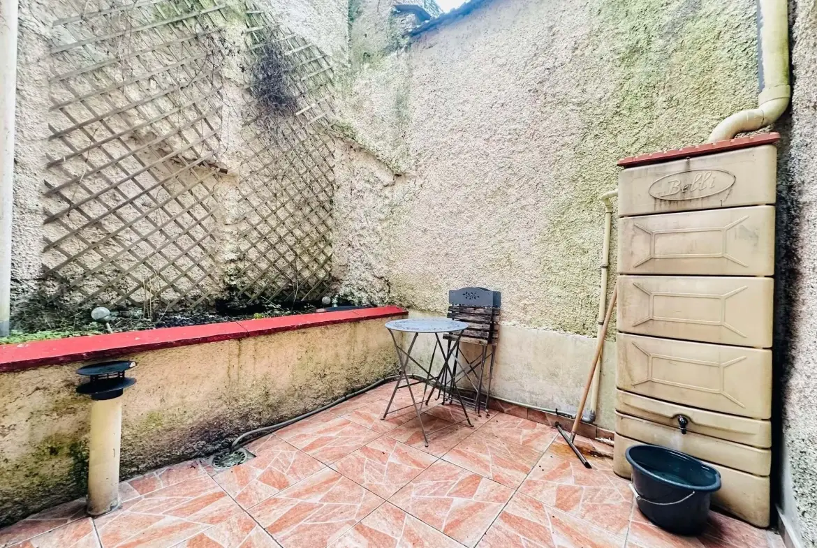 Charmant appartement de 35m² avec cave à Laon au cœur de la ville 
