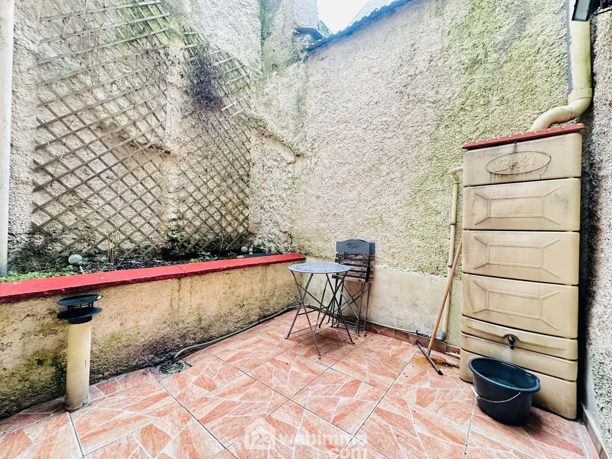 Charmant appartement de 35m² avec cave à Laon au cœur de la ville 