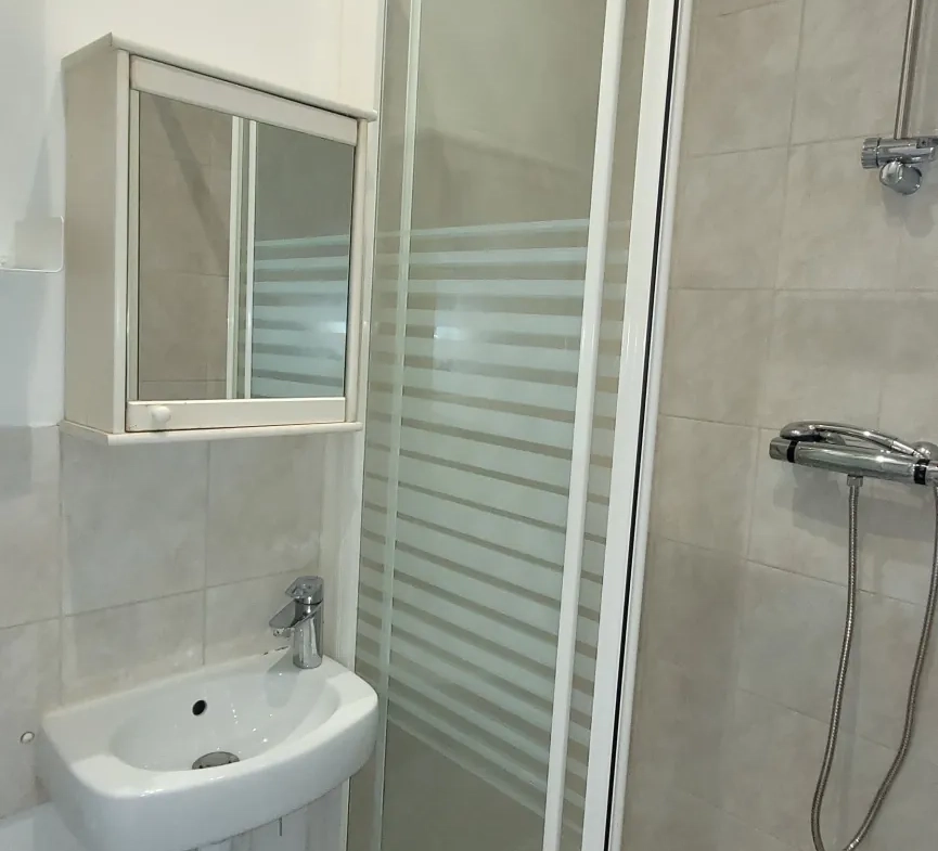 Studio de 15,58 m² à Argenteuil près de la gare, idéal pour premier achat ou location étudiant 