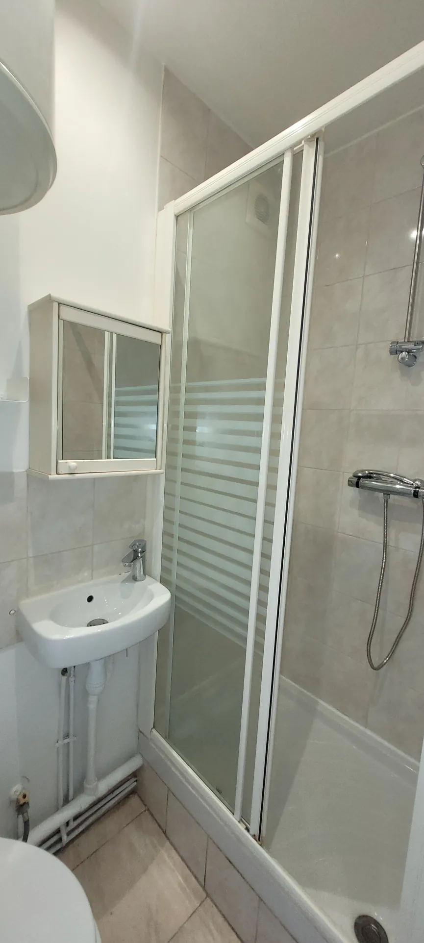 Studio de 15,58 m² à Argenteuil près de la gare, idéal pour premier achat ou location étudiant 