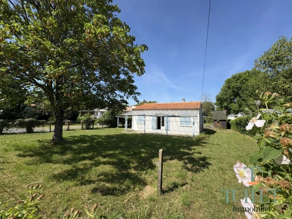 Maison de Plain-Pied à Arvert avec Jardin Clos et Garage
