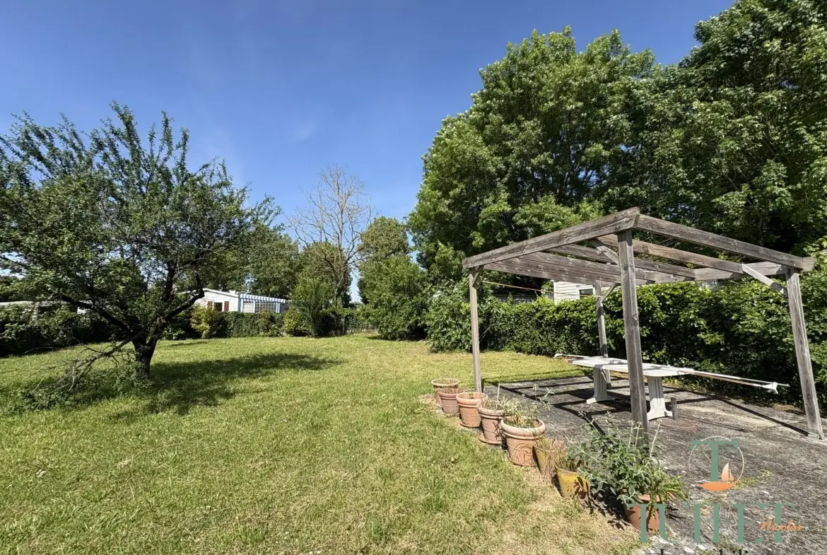 Maison de Plain-Pied à Arvert avec Jardin Clos et Garage 