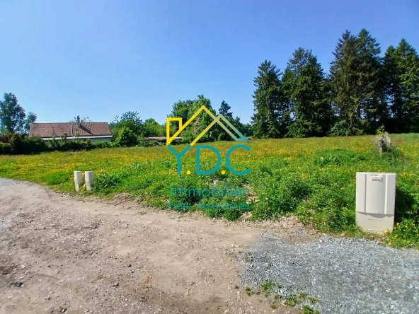 Terrain constructible à Yerville de 752 m², viabilisé et calme