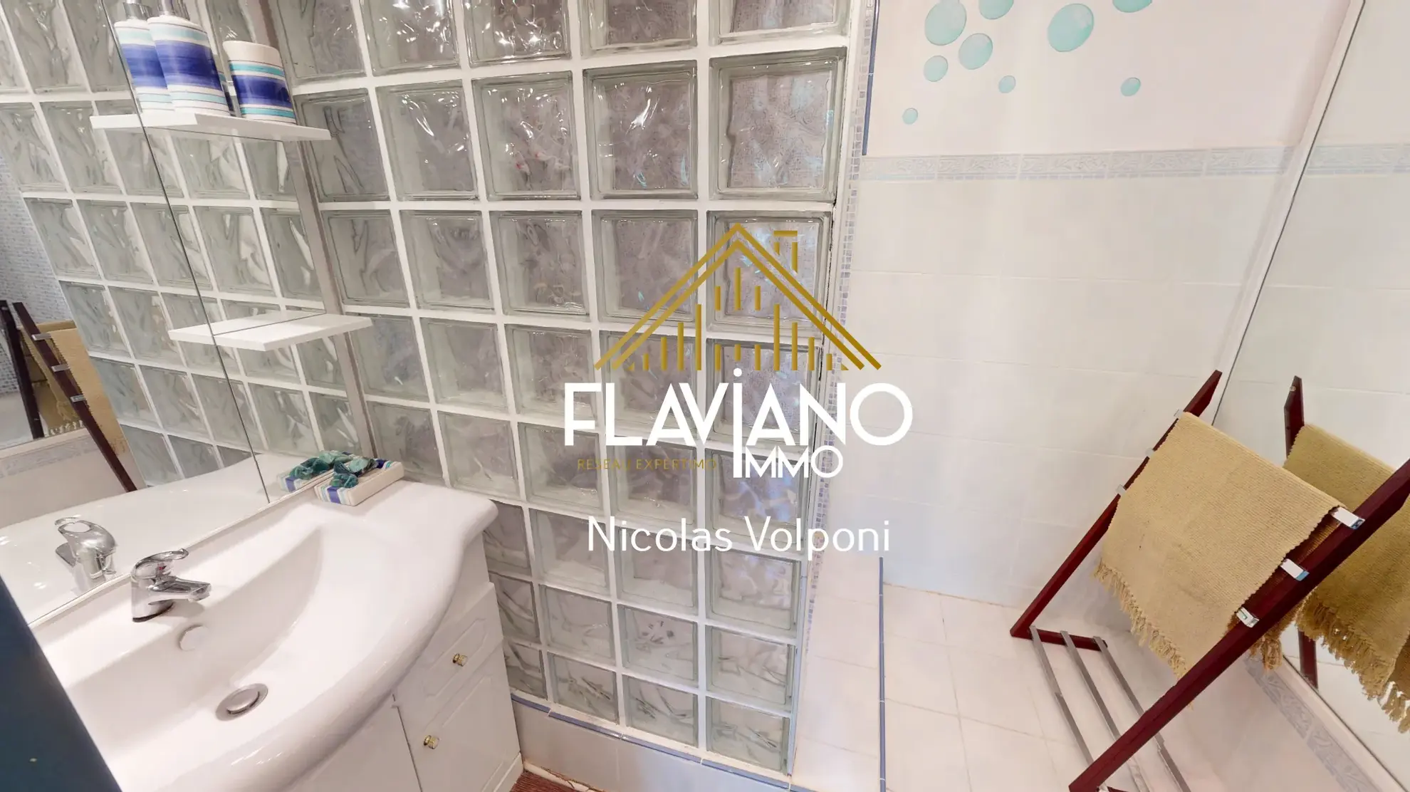 Appartement T3 de 48,68 m² à Le Sauze, proche pistes – Vente immobilière 