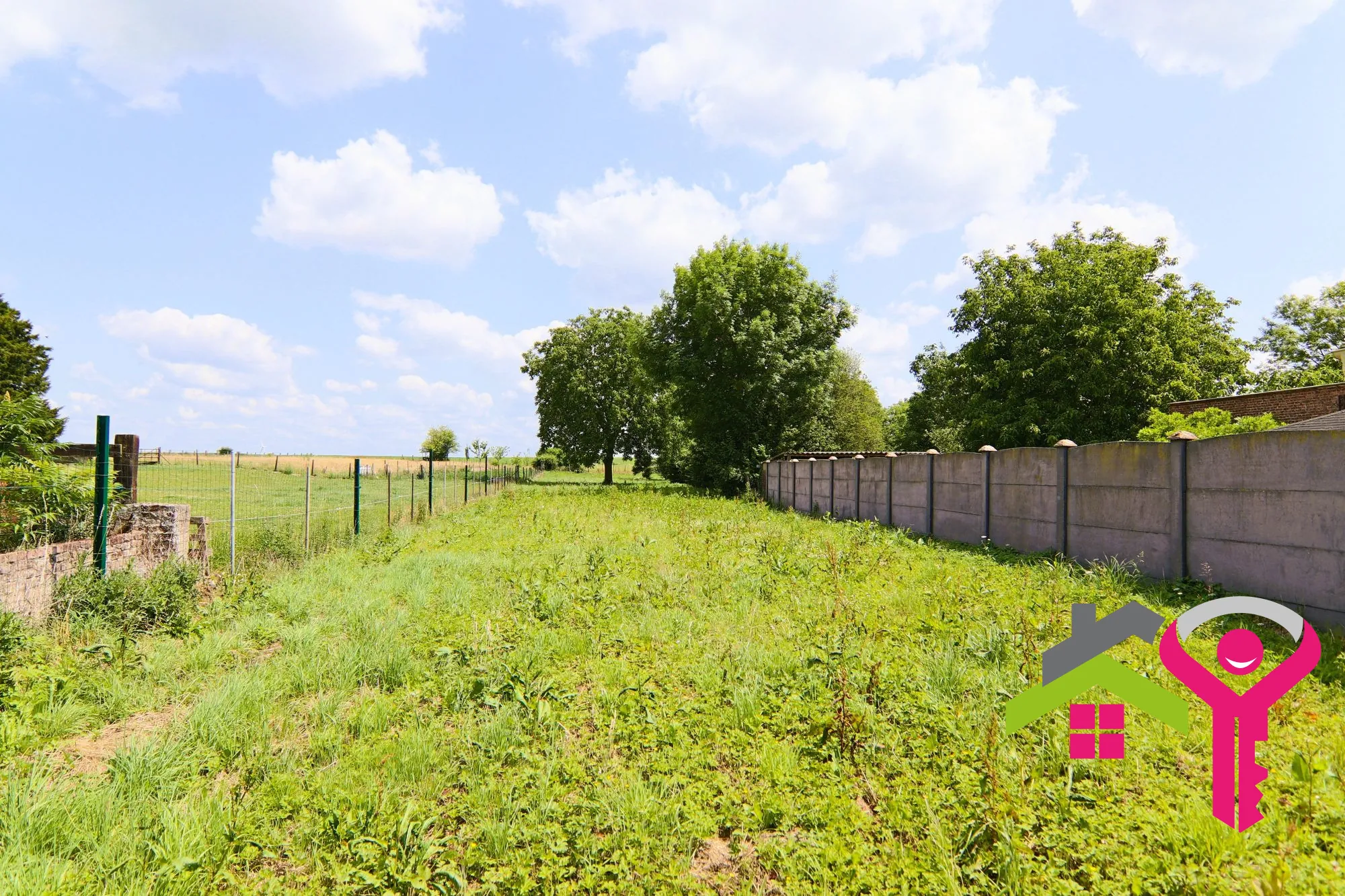 Terrain constructible de 1506 m² à Vertain, idéale pour votre projet immobilier 