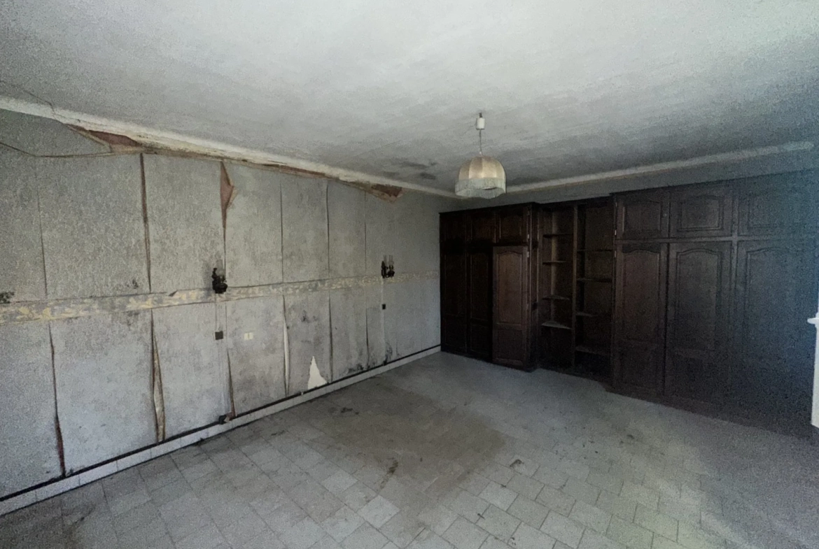 Maison à vendre à Lacourt-Saint-Pierre près de Montauban, 170m² avec terrain 