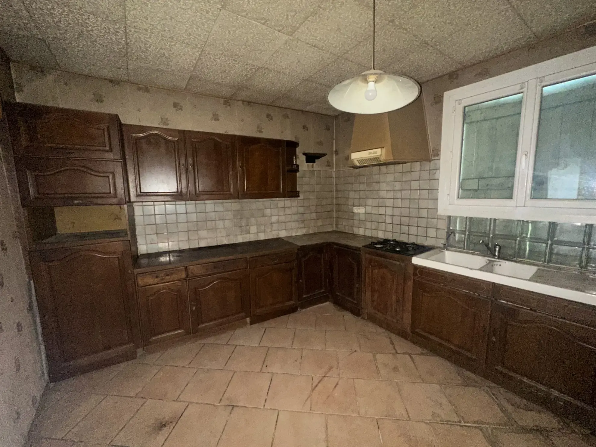 Maison à vendre à Lacourt-Saint-Pierre près de Montauban, 170m² avec terrain 