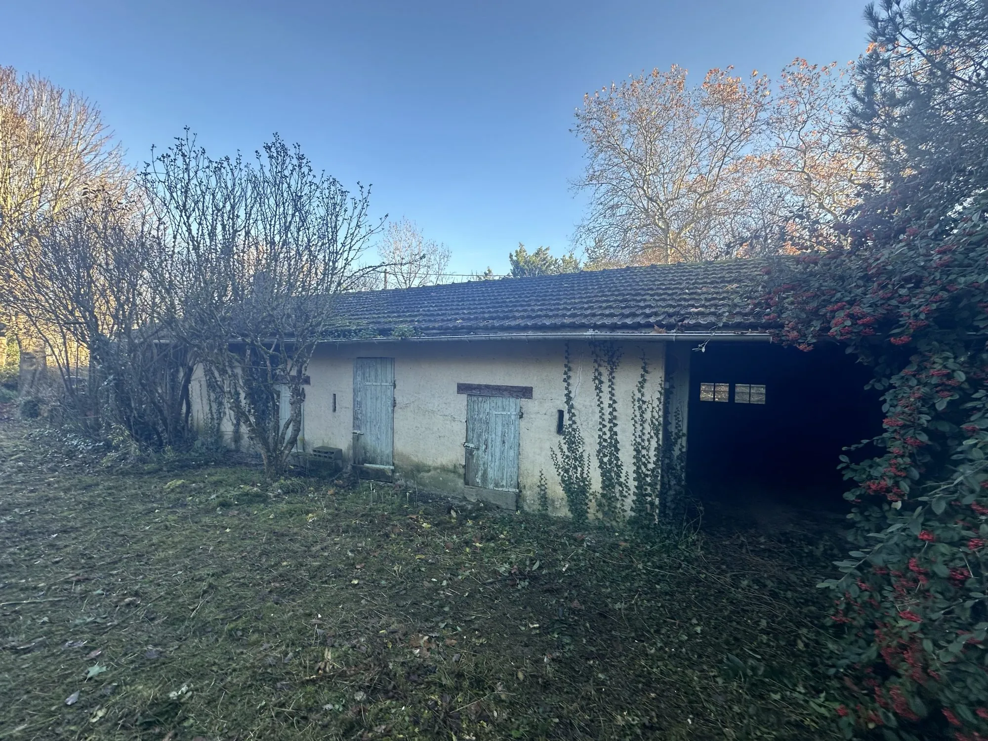 Maison à vendre à Lacourt-Saint-Pierre près de Montauban, 170m² avec terrain 