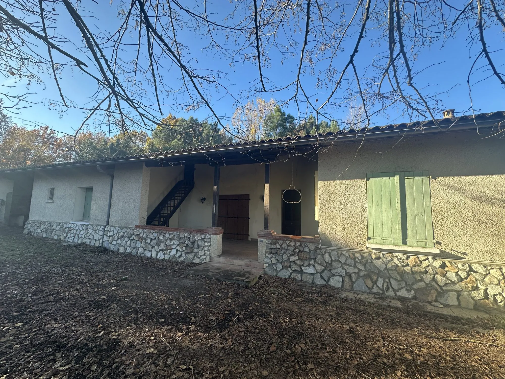 Maison à vendre à Lacourt-Saint-Pierre près de Montauban, 170m² avec terrain 