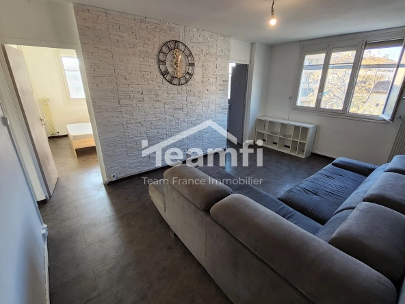 Bel appartement de 65,91 m² avec terrasse à Nîmes, proche commodités