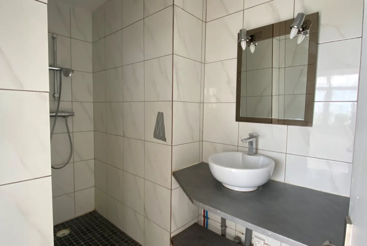 Achat appartement 3 pièces à Évry Courcouronnes de 58 m² avec parking et cave 
