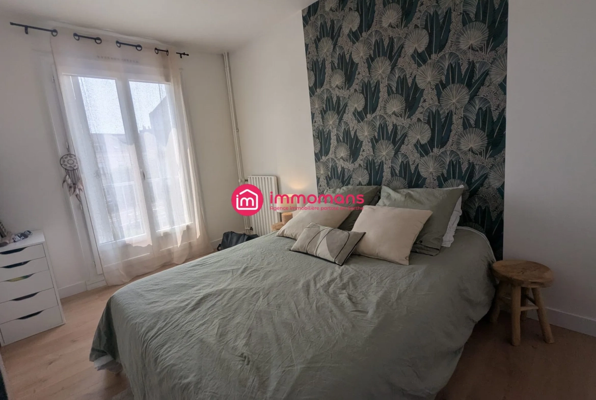 Appartement rénové de 46 m² à Le Mans, proche hospital, parking et cave 