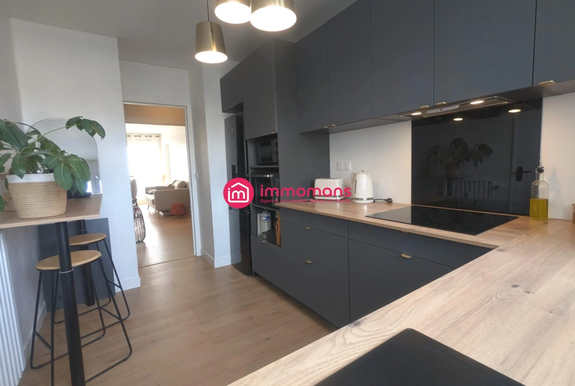 Appartement rénové de 46 m² à Le Mans, proche hospital, parking et cave 