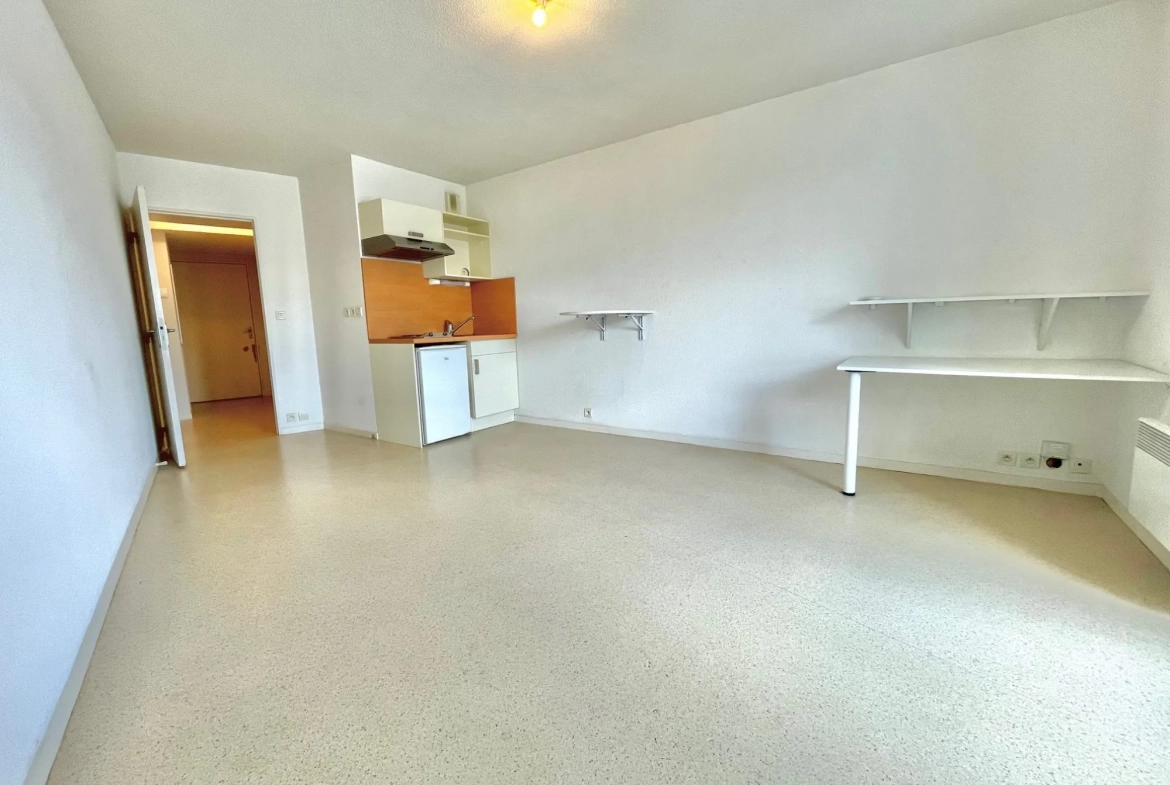 Appartement T1 de 25,75 m² à Rennes, Quartier Bréquigny - Investissement idéal 