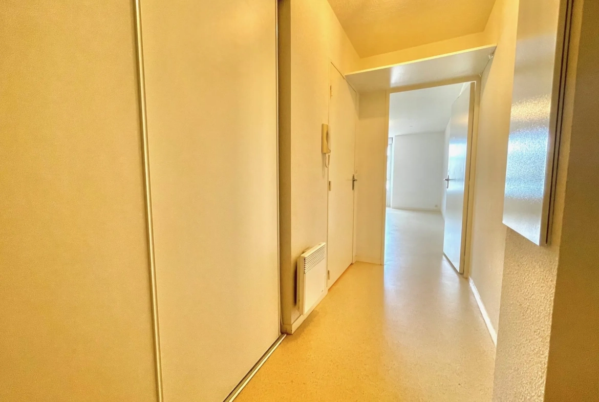 Appartement T1 de 25,75 m² à Rennes, Quartier Bréquigny - Investissement idéal 