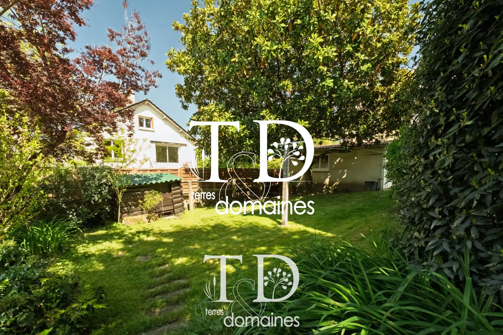 Maison à vendre à Cosne-Cours-sur-Loire avec 150 m², 2 logements et terrasse 
