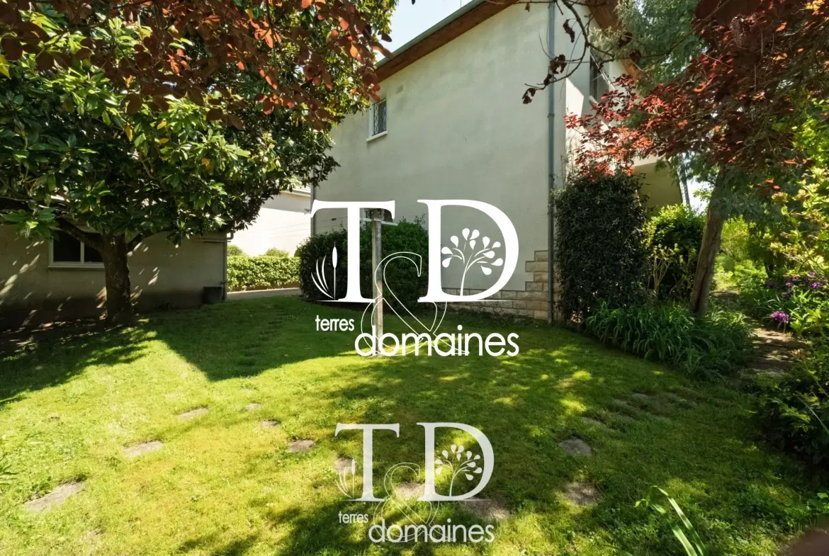 Maison à vendre à Cosne-Cours-sur-Loire avec 150 m², 2 logements et terrasse 
