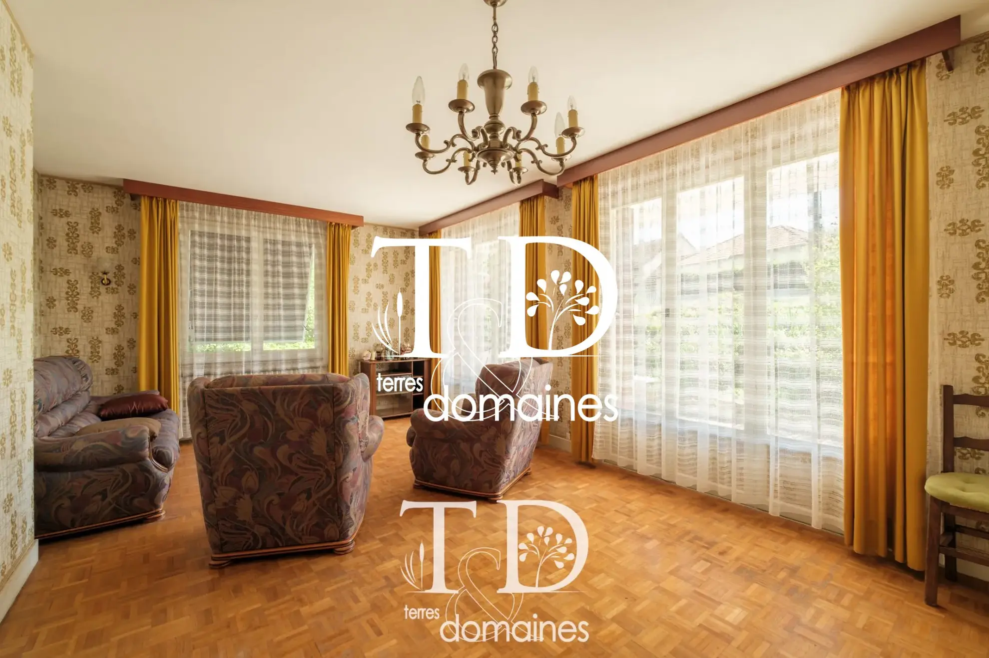Maison à vendre à Cosne-Cours-sur-Loire avec 150 m², 2 logements et terrasse 