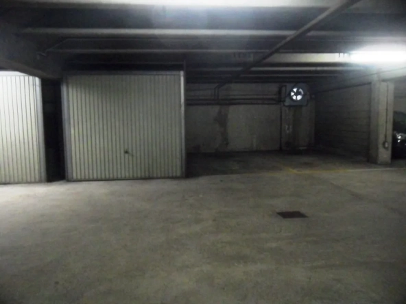Garage en sous-sol à vendre à Vandoeuvre-lès-Nancy, résidence Montet Octroi