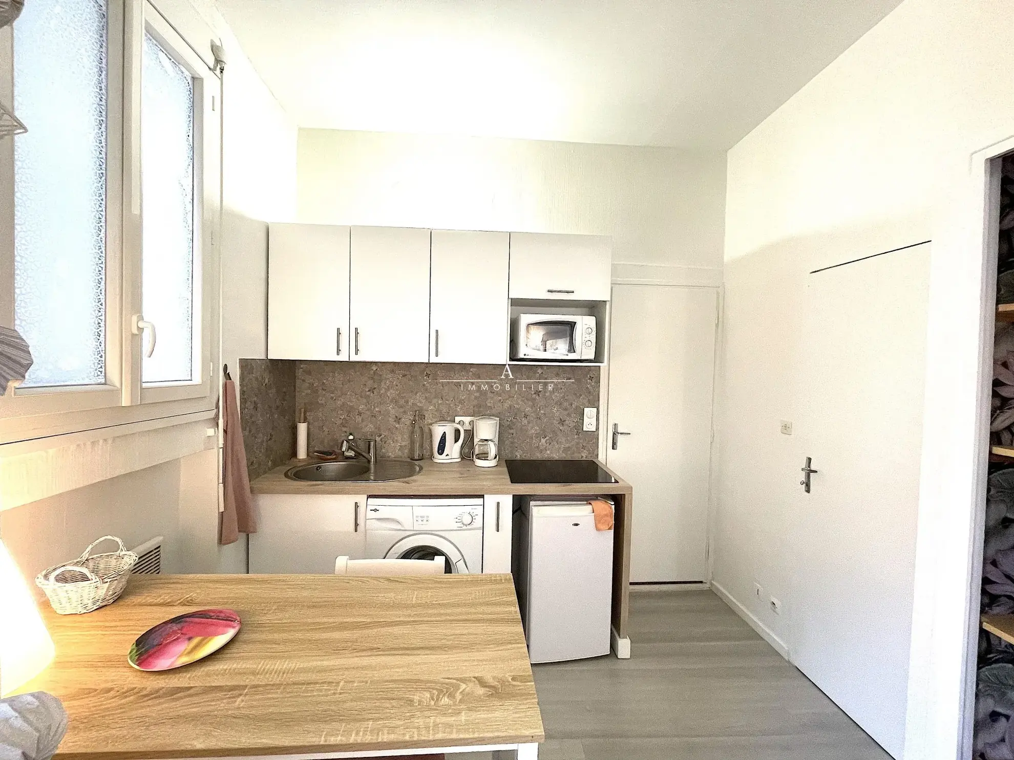 Studio meublé avec parking à Bagnères-de-Luchon – idéal pour résidence ou location saisonnière 