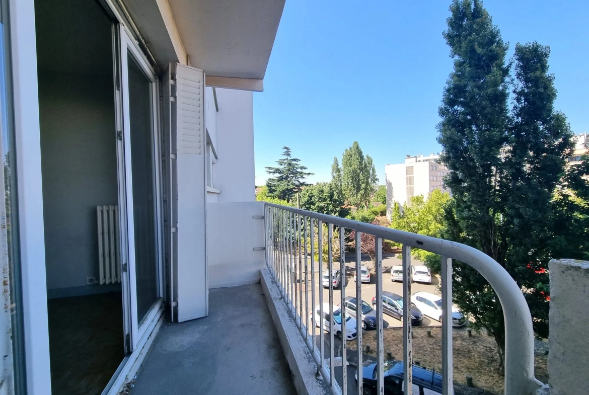 Appartement T2 lumineux avec vue sur le parc à Toulouse 