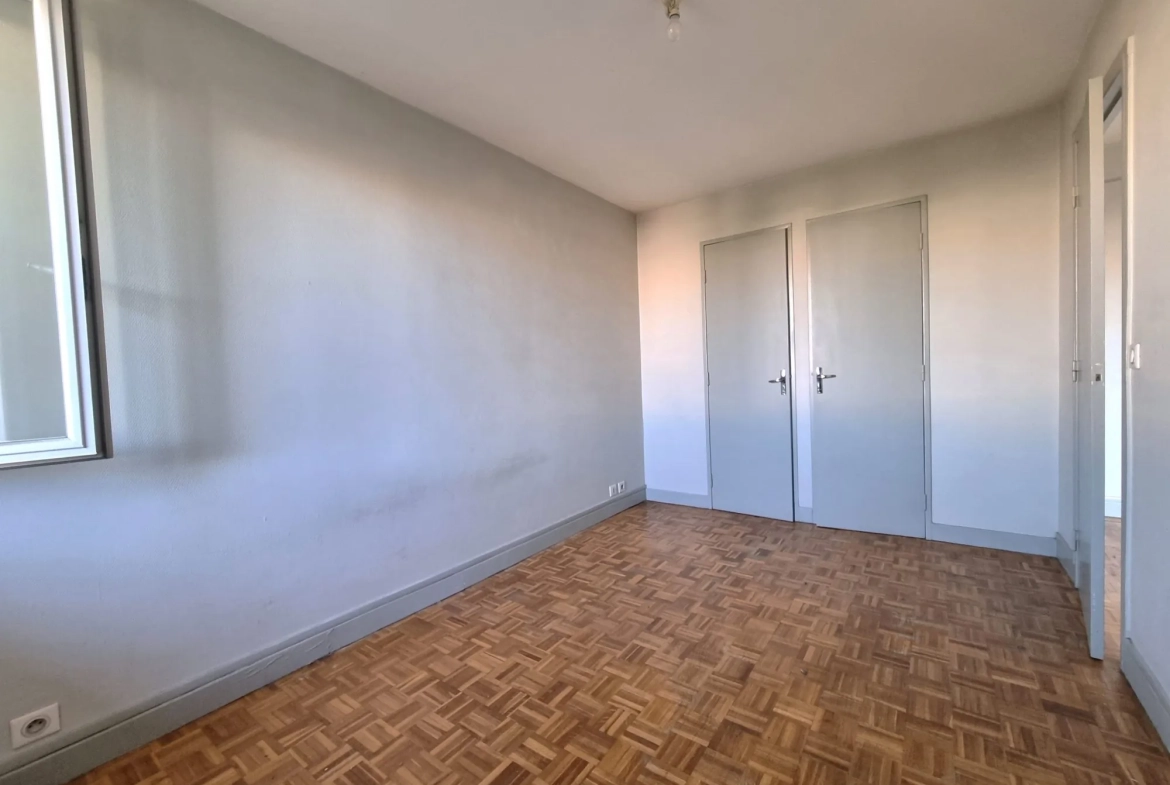 Appartement T2 lumineux avec vue sur le parc à Toulouse 
