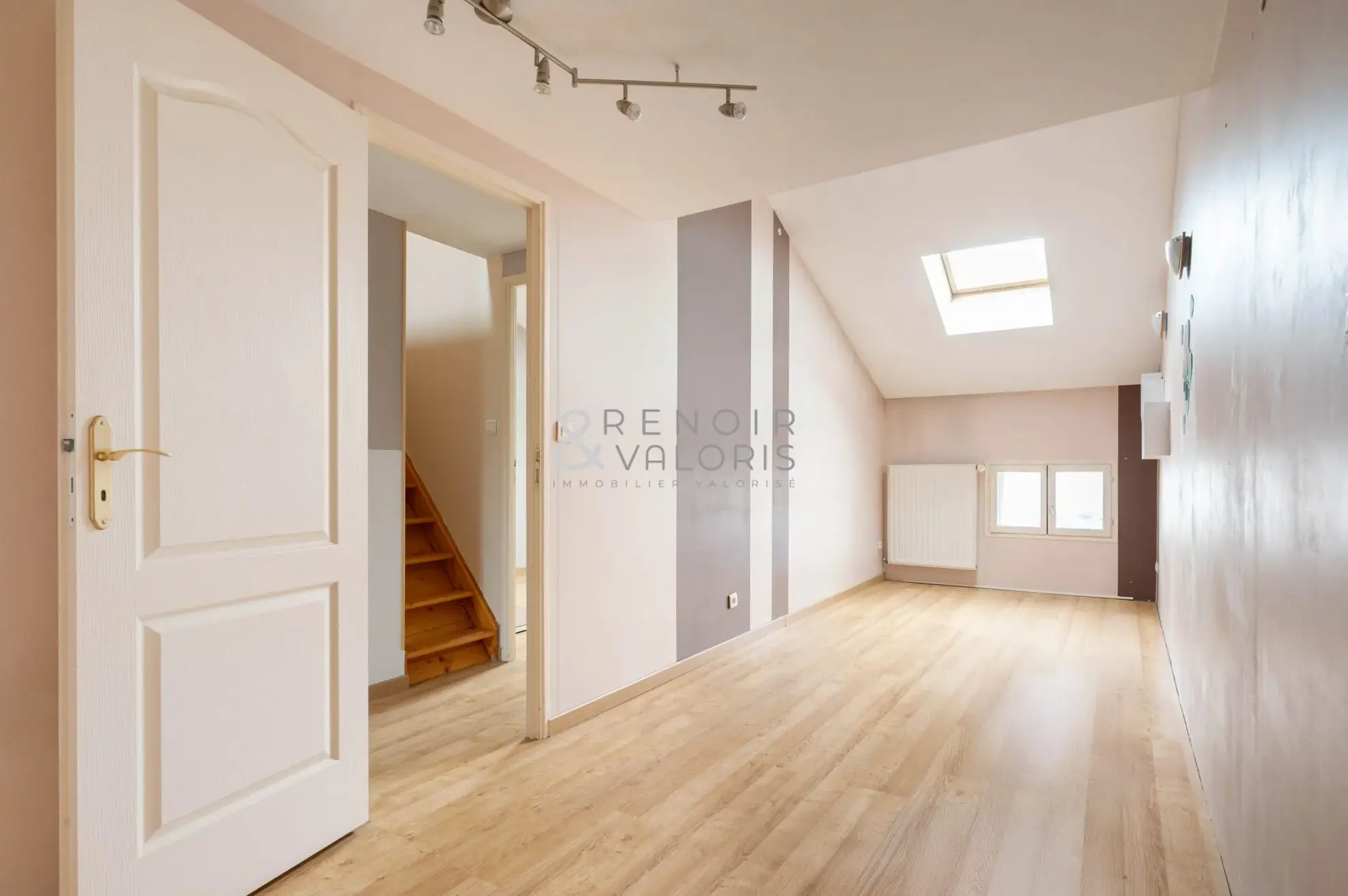 Triplex de 4 chambres avec garage au cœur de Varangéville 