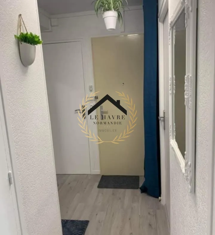 Belle appartement rénové avec parking au Havre Saint Joseph / Perrey 
